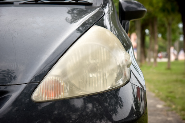 How To Clean Fuzzy Headlights